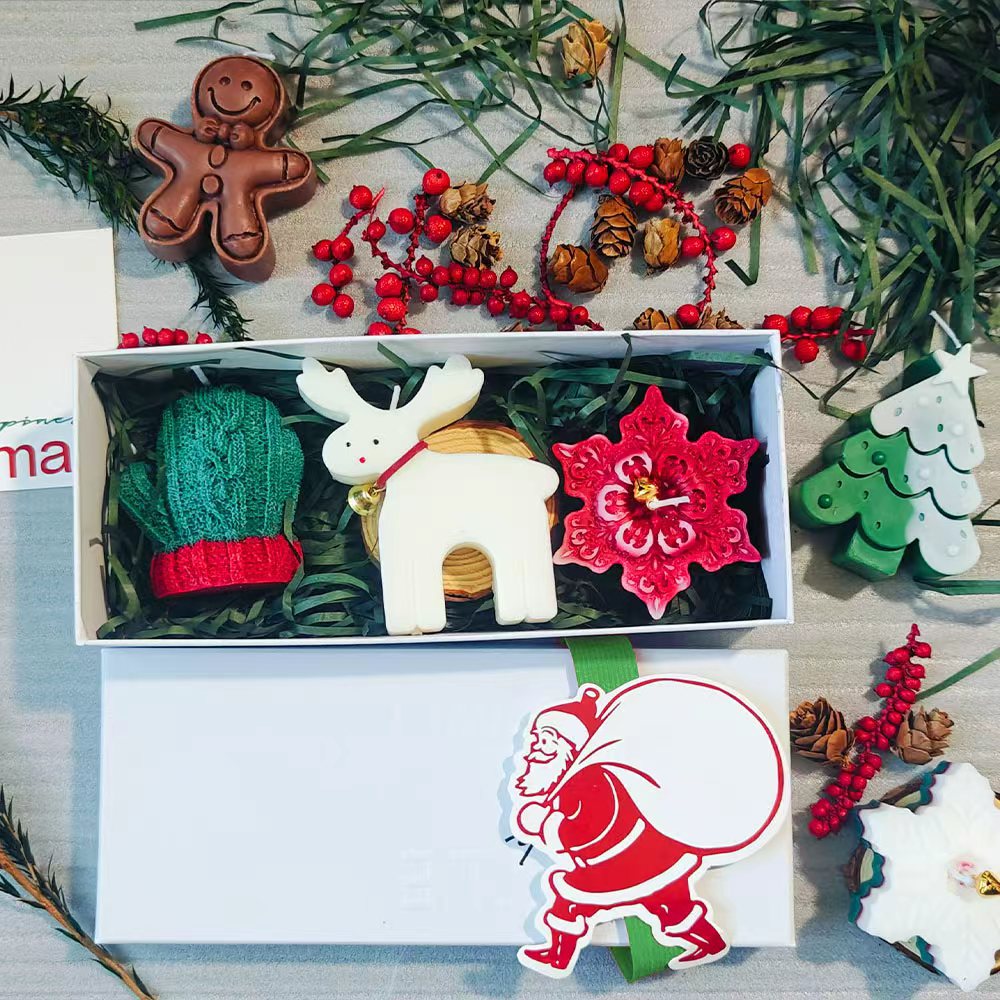 🎁 Holiday Special 50% OFF 🎅 Christmas scented candle creative gift set